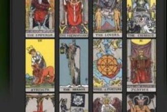 BASICS OF READING TAROT CARDS