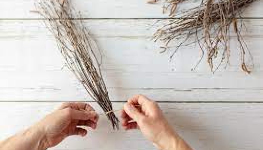 Pagan Crafts: How to make a Simple Besom