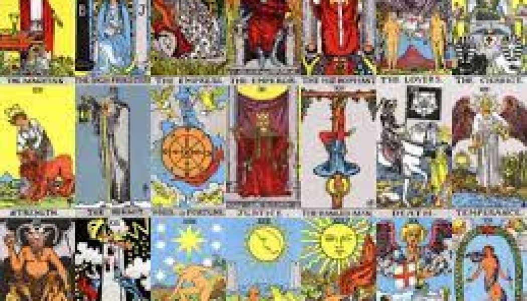 MAJOR ARCANA