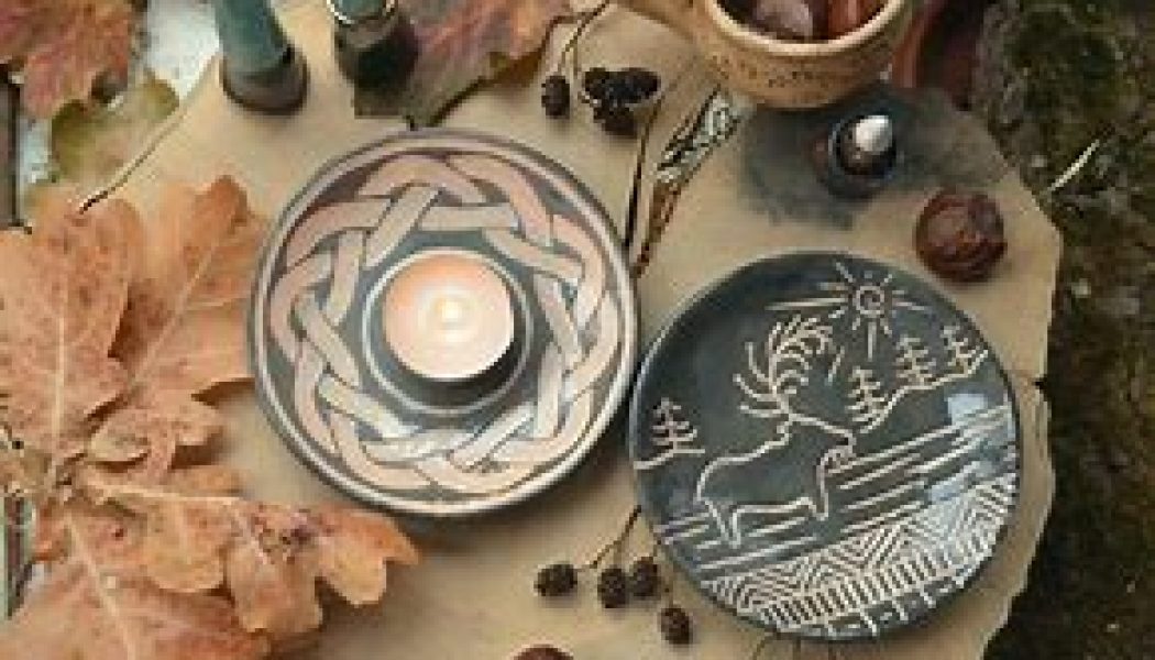 Kitchen Witch: Plates and Platters