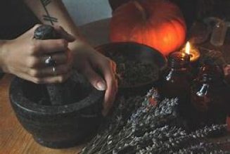 Kitchen Witch: Suggestions for Magickal Cooking