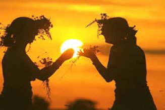 Ways to Celebrate Summer Solstice