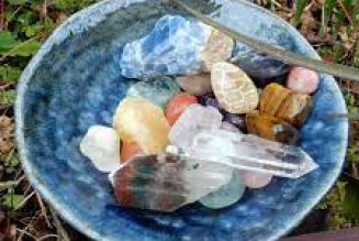 Cleansing and Charging Crystals