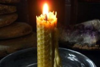 Hedge Witches Candle Spell