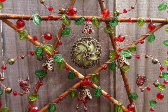 Yule Decorations