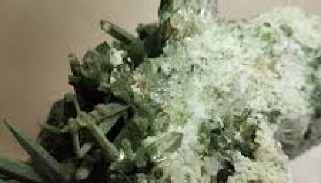 Green Chlorite in Quartz