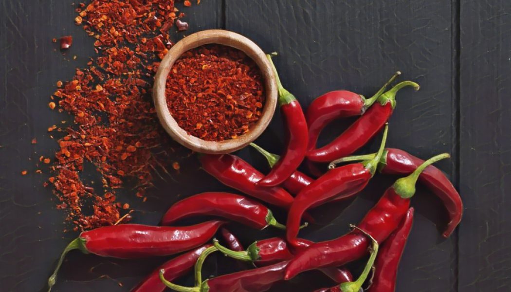 Medicinal Uses For Common Culinary Spices, CAYENNE PEPPER.